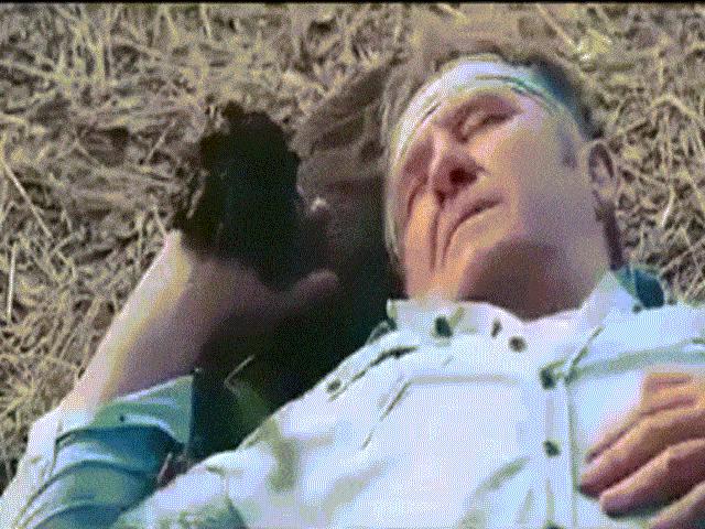 Video Clip Cười - Clip: "Cười người hôm trước, hôm sau người cười"