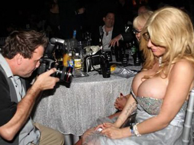 Tranh vui - "Chộp" những khoảnh khắc lạ lùng nhất quả đất