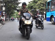 Tin tức trong ngày - Bật đèn xe máy ban ngày giúp kéo giảm tai nạn