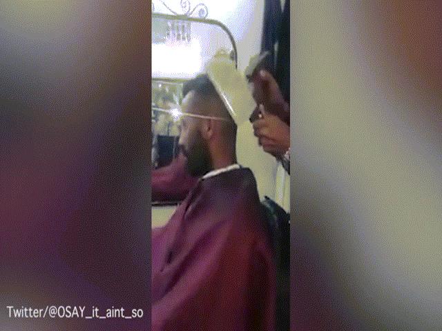 Phi thường - kỳ quặc - Không tưởng: Dùng dao búa và chặt thịt lợn cắt tóc