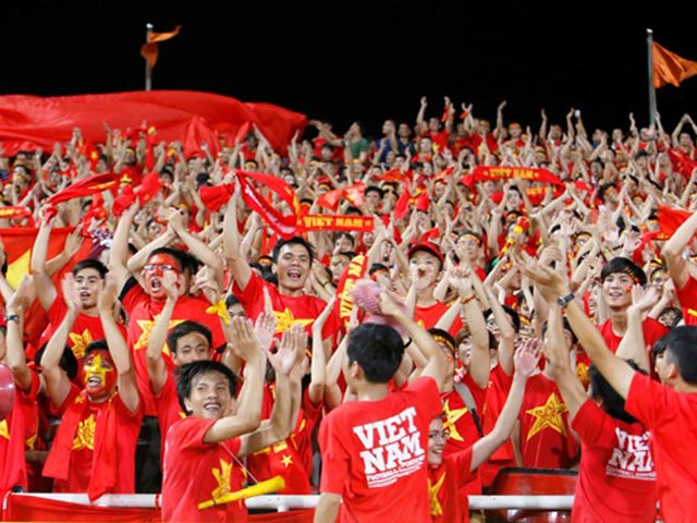 Bóng đá - "Thắp lửa" từ Mỹ Đình: Fan Việt ủng hộ đội nhà đến cùng
