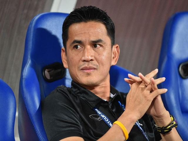 Bóng đá - AFF Cup: Riedl chê đội nhà, Kiatisak nói Thái Lan "số đen"