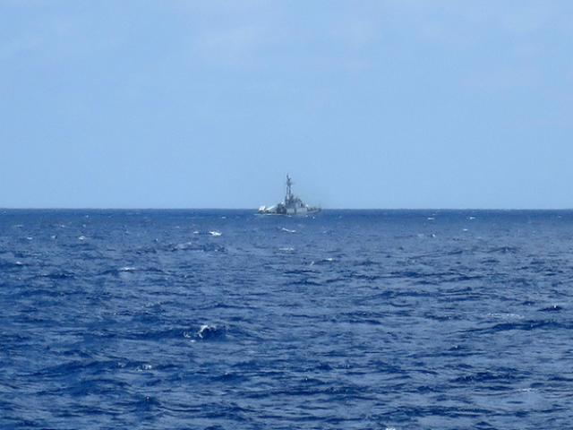 TQ bắt giữ tàu lặn không người lái Mỹ ở Biển Đông