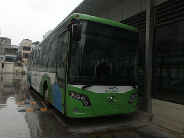 Tin tức trong ngày - Miễn phí vé xe buýt nhanh tháng đầu tiên