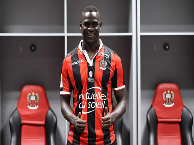 Bóng đá - Tin HOT bóng đá tối 23/12: Balotelli không ghi bàn là “xơi” thẻ