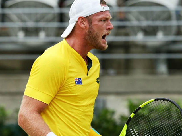 Thể thao - Tay vợt giao bóng nhanh nhất thế giới bị dọa giết