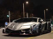 Tin tức ô tô - Lamborghini Veneno siêu hiếm xuất hiện trên phố