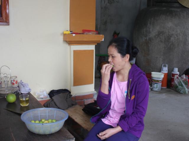 Tin tức trong ngày - Kỳ lạ người phụ nữ ăn đồ chua thay cơm suốt 15 năm