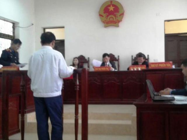 Pháp luật - Phó công an xã dâm ô với bé gái 14 tuổi