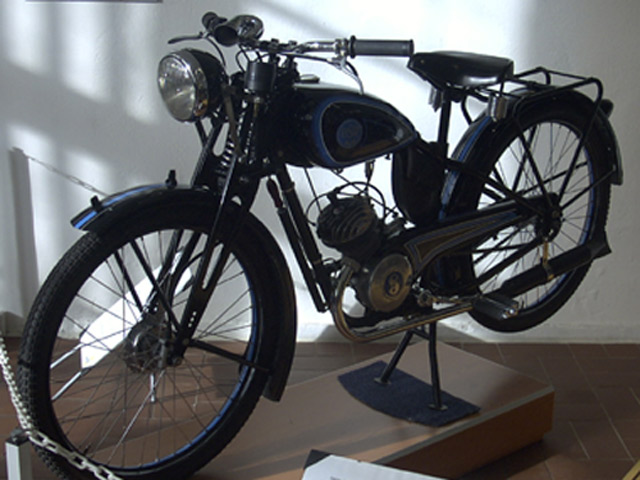 Thế giới xe - Chiêm ngưỡng những chiếc xe máy chỉ còn trong ký ức của Simson (P1)