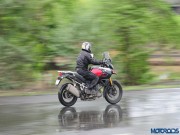 Thế giới xe - Những phụ kiện &quot;cần&quot; cho mô tô trong mùa mưa