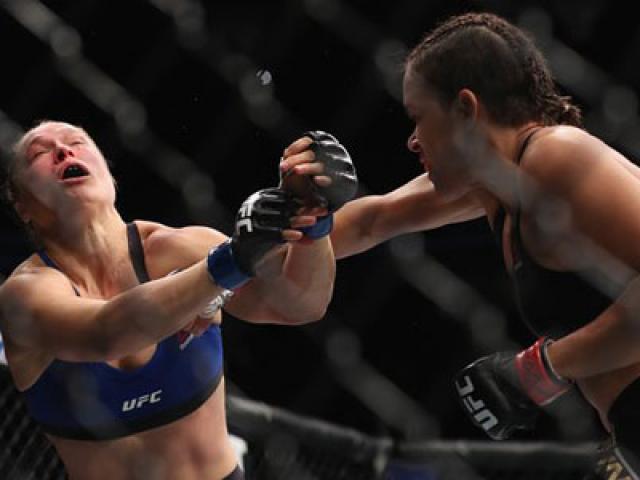 Thể thao - UFC: Rousey quá yếu, đã thua là bị cho "nằm sàn"