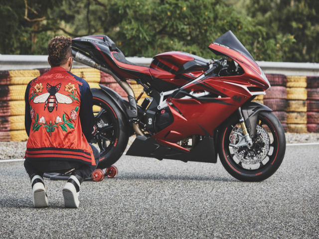 Thế giới xe - Tường tận MV Agusta F4 LH44 Special Edition giá 1,36 tỷ đồng