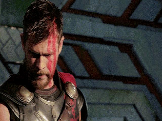 Phim - "Thần Thor" chạm trán Thành Long ở rạp chiếu tháng 10