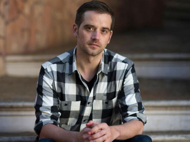 Pháp luật - Kết cục đau thương của hacker có khả năng “xâm nhập bất kỳ thiết bị nào”