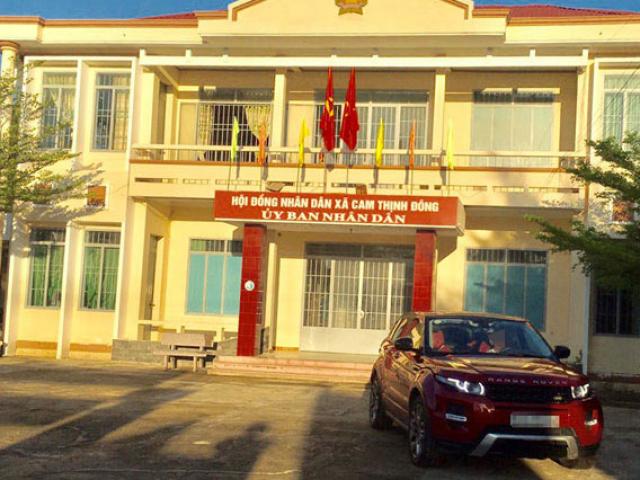 Pháp luật - Táo tợn mở cửa xe ô tô Range Rover, cướp túi xách