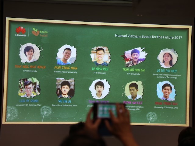 Công nghệ thông tin - 10 "hạt giống" viễn thông của VN sẽ sang TQ học về 5G, "đám mây"