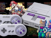 Hình ảnh game thủ xếp hàng mua Super NES Classic Edition