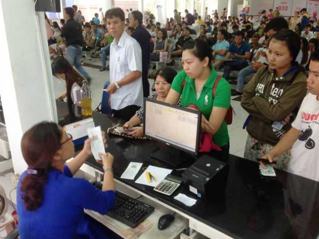 Tin tức trong ngày - Ngồi ghế nhựa đi tàu trong dịp Tết Mậu Tuất, khách được “ưu đãi” mức phí