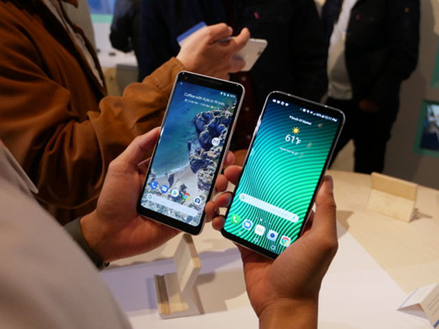 Thời trang Hi-tech - So sánh Pixel 2 XL với LG V30: "Kẻ tám lạng, người nửa cân"