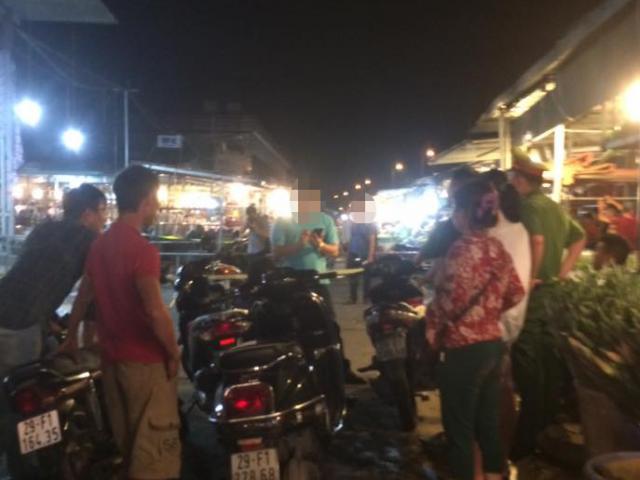 Pháp luật - Nhân viên bán hoa bất ngờ bị côn đồ đâm gục tại chỗ