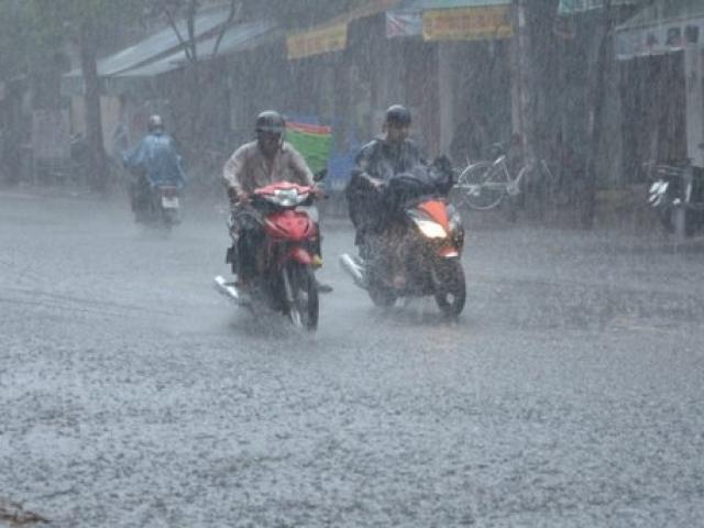 Tin tức trong ngày - Áp thấp nhiệt đới tăng cấp, Thanh Hóa-Quảng Ngãi đang mưa trắng trời