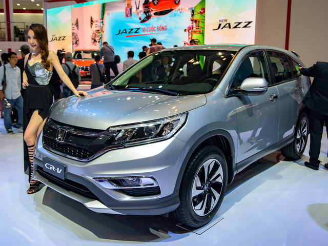 Tin tức ô tô - Giảm giá mạnh, Honda CR-V bán nhiều gấp đôi CX-5