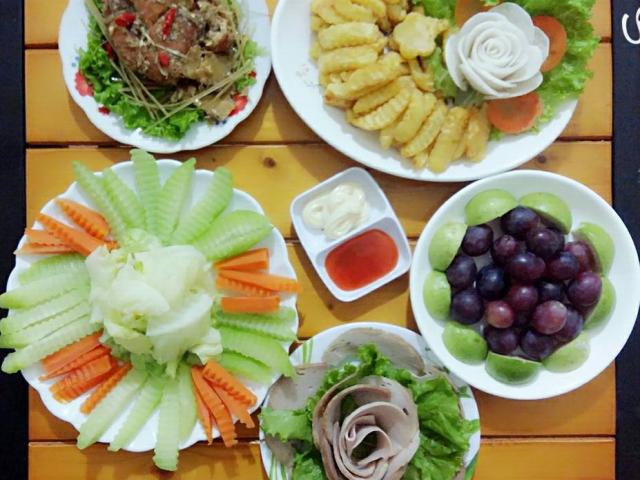Ẩm thực - Mâm cơm dưới 50.000 đồng đẹp xuất sắc của cô nàng độc thân