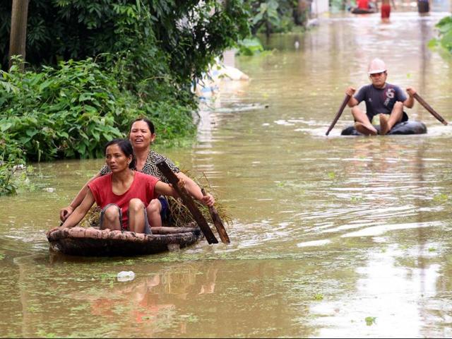 Tin tức trong ngày - Con số khủng khiếp: 93 người chết và mất tích do mưa lũ