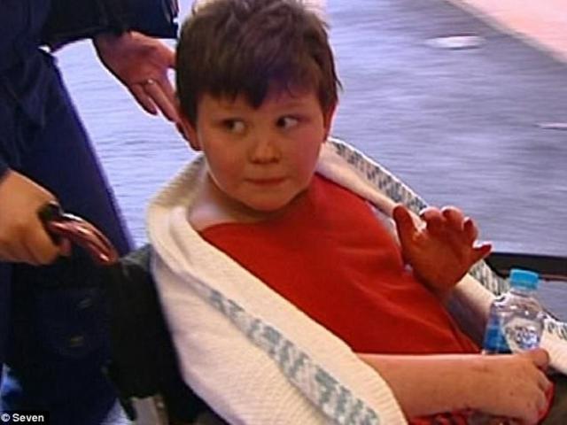 Thế giới - Úc: 2 mẹ con lạc 10 ngày ở rừng, sống sót vì làm theo TV