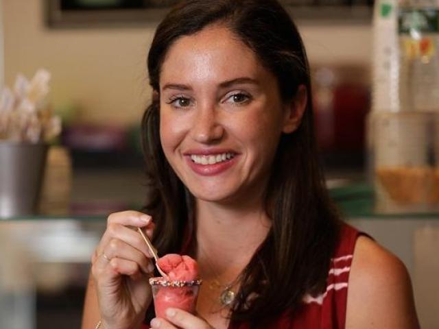 Tài chính - Bất động sản - Nhân viên văn phòng U30 thành triệu phú nhờ công thức làm kem tự chế