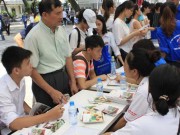 Giáo dục - du học - Thấy gì sau vụ Thủ khoa về quê “chăn lợn”?