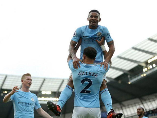 Bóng đá - Tổng hợp Ngoại hạng Anh vòng 8 rực lửa: MU "tàn nhẫn", Man City tuyệt đỉnh