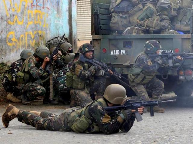 Thế giới - Philippines chiếm lại TP từ tay IS sau 5 tháng, 1.000 người chết