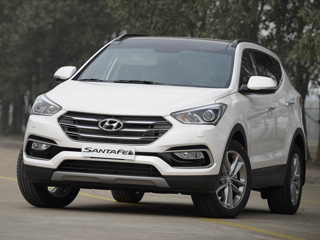 Tin tức ô tô - Hyundai Santa Fe giảm giá khiến nhiều xe khó bán