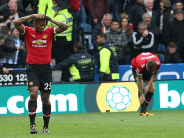 Bóng đá - Góc chiến thuật Huddersfield – MU: Cái bóng quá lớn của Pogba - Fellaini