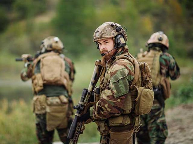 Thế giới - Điểm khả nghi vụ 4 lính Mỹ chết thảm vì 50 tay súng IS phục kích