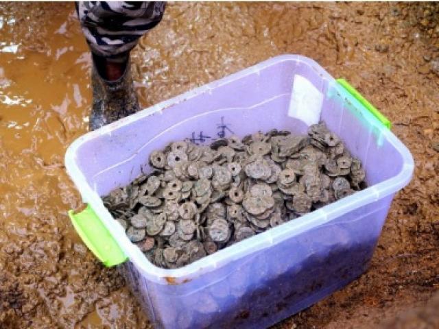 Thế giới - Bí ẩn 5,6 tấn tiền xu cổ chôn dưới ngôi làng Trung Quốc