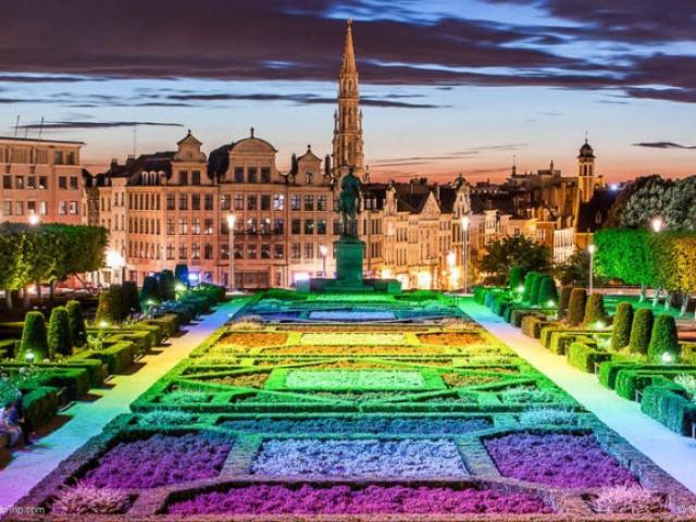 Du lịch - 17 công viên đẹp "xuất thần" giữa lòng các thành phố lớn