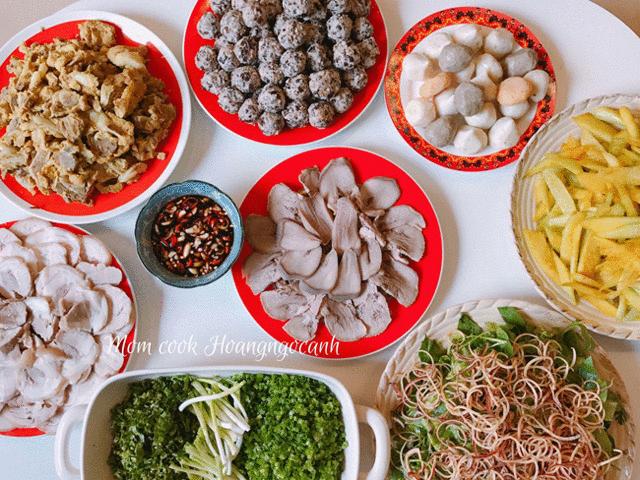 Ẩm thực - Mâm cơm mẹ nấu cho con gái đã đi lấy chồng khiến dân mạng "phát hờn" vì ghen