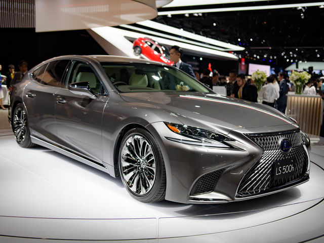 Tin tức ô tô - Lexus LS 2018 về Nhật Bản sau cả Việt Nam