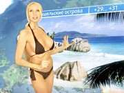 Xu hướng thời trang - Choáng vì MC sexy nhất nước Nga toàn mặc nội y, bikini, váy ngủ khi lên sóng