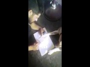 Phi thường - kỳ quặc - Phẫn nộ cảnh đánh chó bôm bốp vì tội không biết đọc