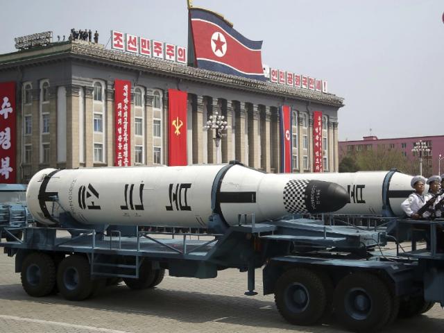 Thế giới - Chi tiết bất ngờ trong tên lửa Triều Tiên