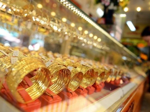 Tài chính - Bất động sản - Giá vàng hôm nay (2/11): Bất ngờ nhích nhẹ