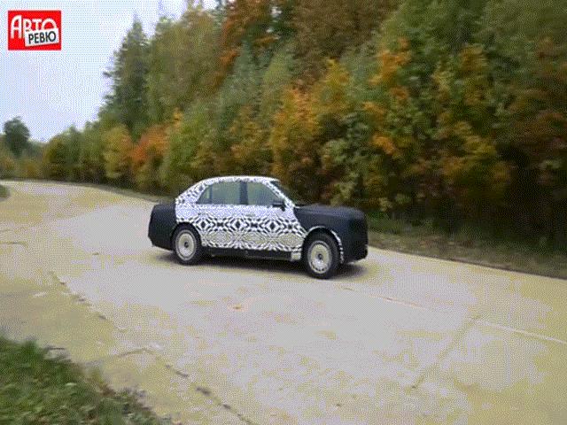 Thế giới - Siêu xe bí ẩn phục vụ Tổng thống Nga Putin lần đầu lộ diện