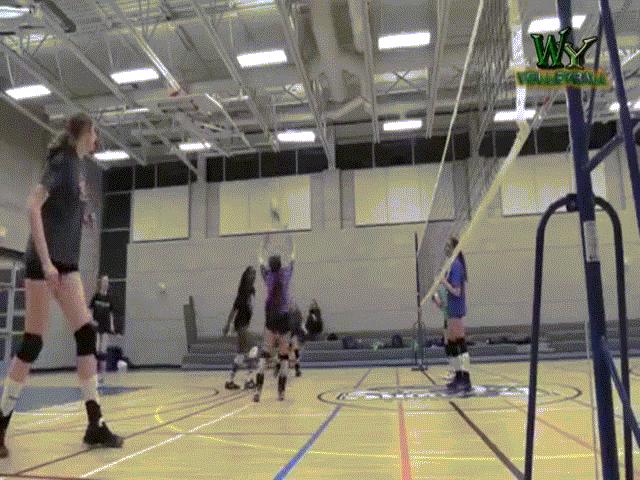 Thể thao - Nữ “Khổng lồ” bóng chuyền: 16 tuổi, 2m11 "đè bẹp" mọi đối thủ