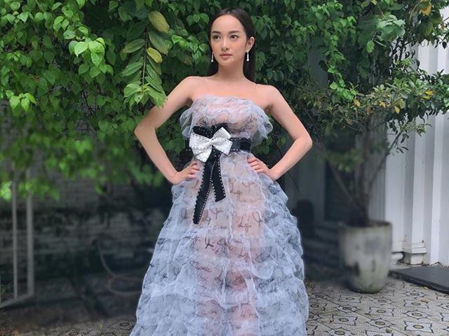 Người mẫu - Hoa hậu - Mỹ nữ "Em chưa 18" lần đầu diện váy xuyên thấu