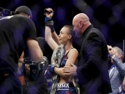 Thể thao - Cú sốc UFC: “Nữ côn đồ” hất đổ “Joanna vô địch thiên hạ”