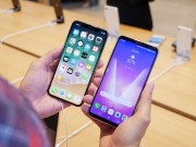 Thời trang Hi-tech - iPhone X và LG V30: Cuộc đua không cân sức